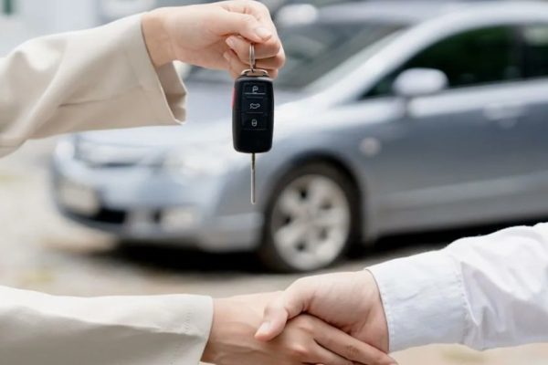 Car Rental in Rome Without a Credit Card: A Guide for Travelers